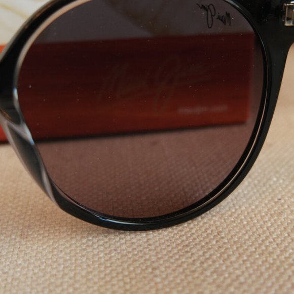 Maui Jim Accessories Maui Jim Mehana Cat Eye Sunglasses In Black